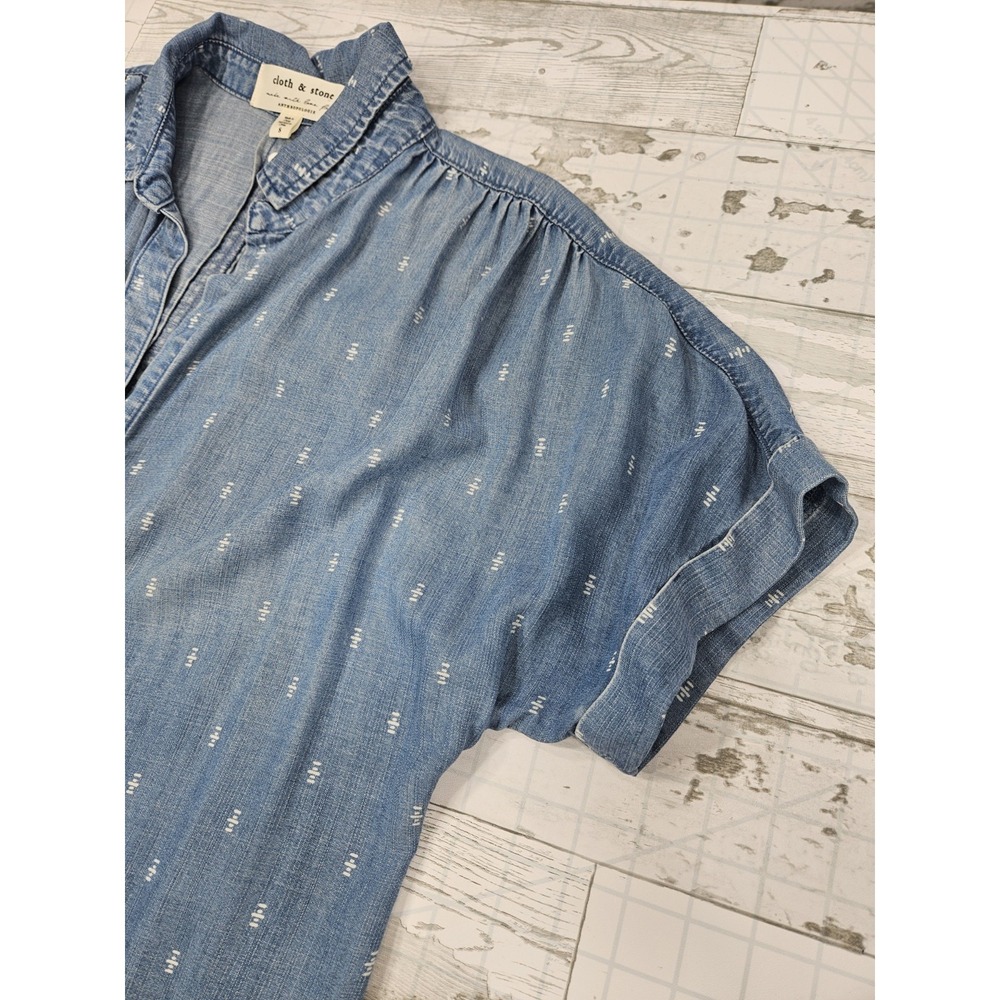 Cloth Stone Anthropologie Womens Small Chambray Button Up Shirt Geo Print - Picture 6 of 9